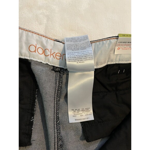 Dockers Bermudas Women's Truly Slimming Jean Shorts Size 14 Blue Dark Wash New - Picture 7 of 9